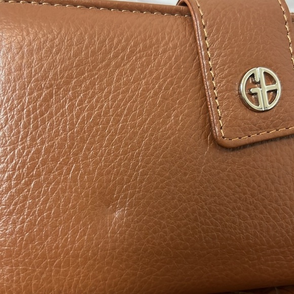 Giani Bernini Softy Leather All in One Wallet - Picture 10 of 13